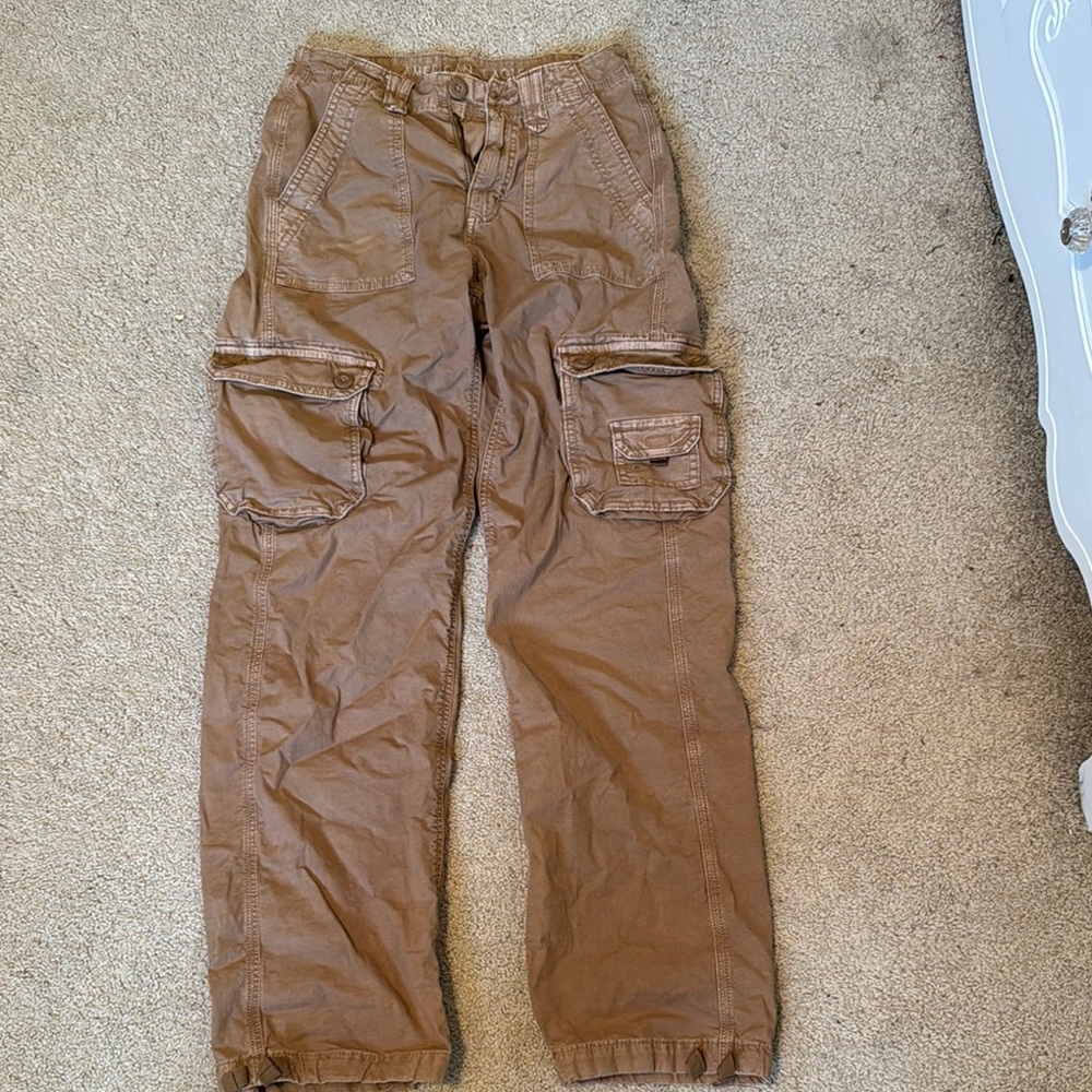 Women’s Brown American Eagle Cargo Pants
